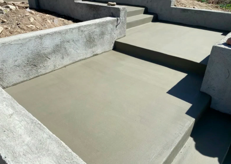 this image shows concrete steps in Camarillo, California